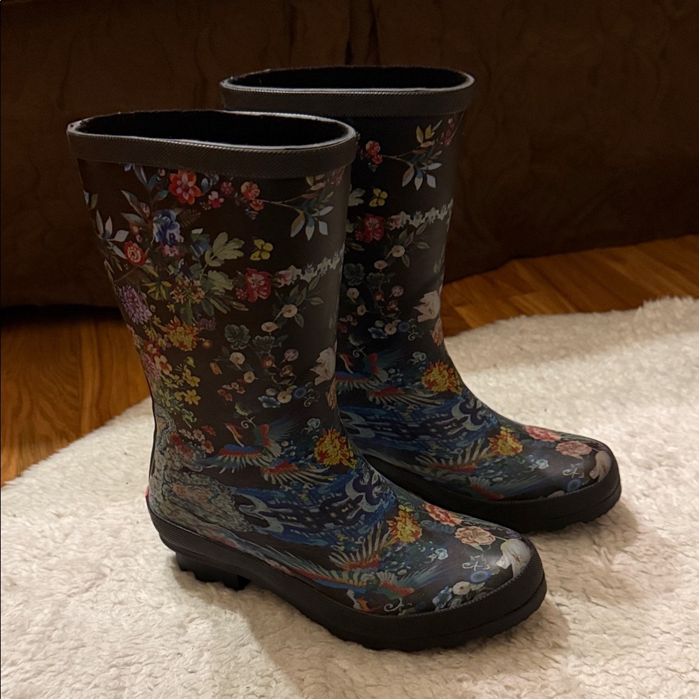 Johnny Was Floral Patterned Women's Rain Boots.